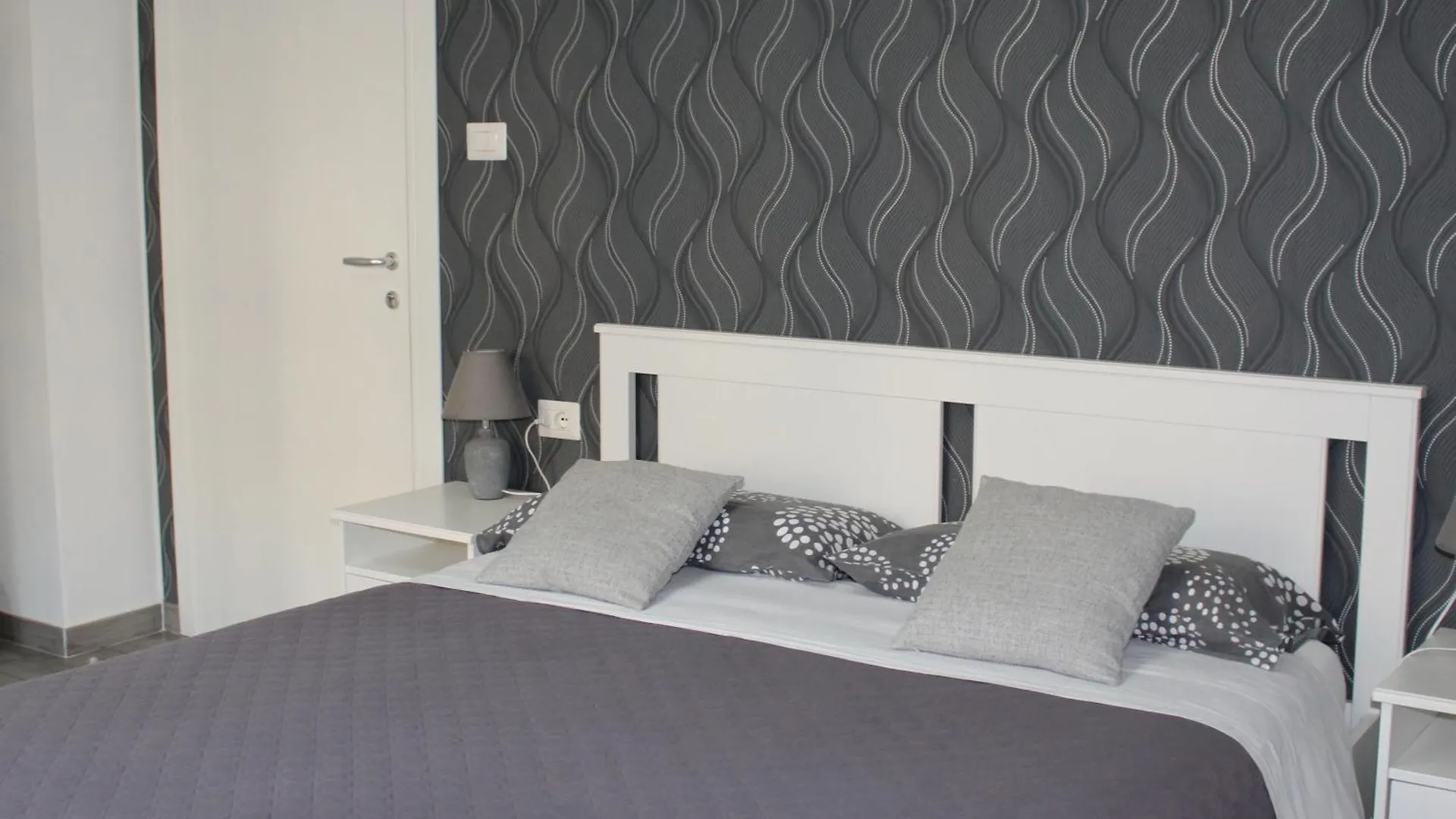 Chloe'S Rooms Cagliari Italia